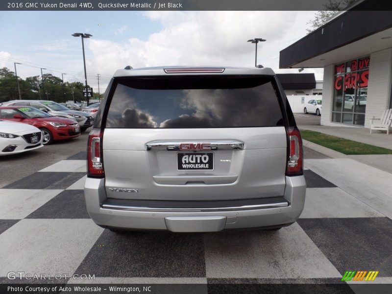 Quicksilver Metallic / Jet Black 2016 GMC Yukon Denali 4WD