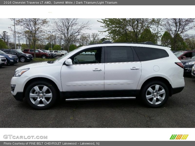 Summit White / Dark Titanium/Light Titanium 2016 Chevrolet Traverse LT AWD