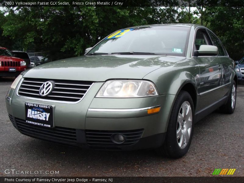 Fresco Green Metallic / Grey 2003 Volkswagen Passat GLX Sedan