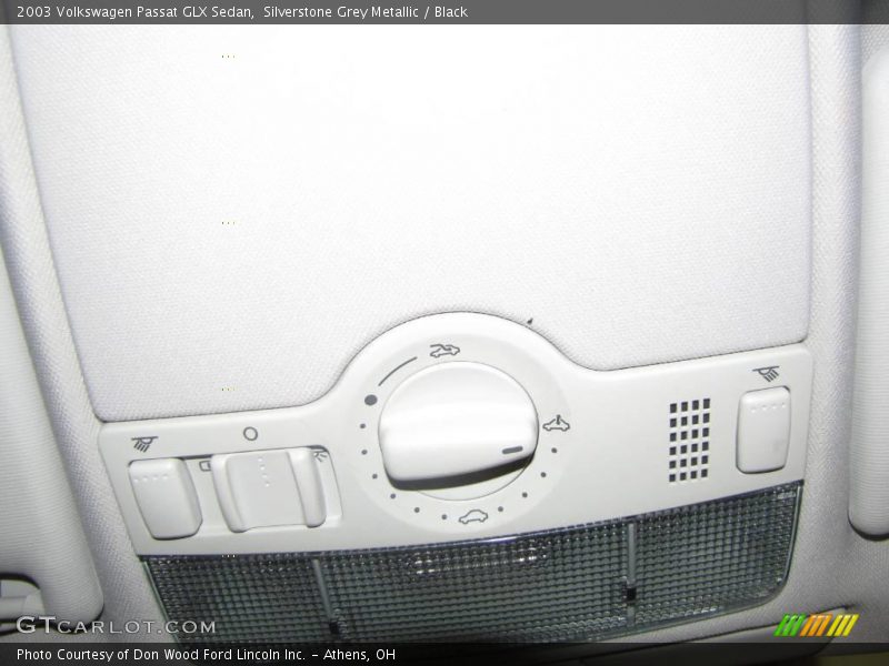 Silverstone Grey Metallic / Black 2003 Volkswagen Passat GLX Sedan