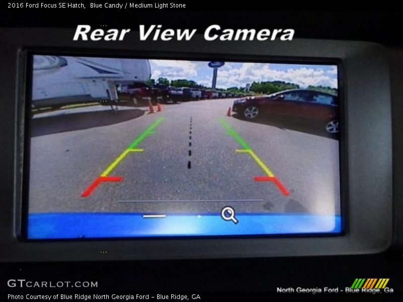 Blue Candy / Medium Light Stone 2016 Ford Focus SE Hatch