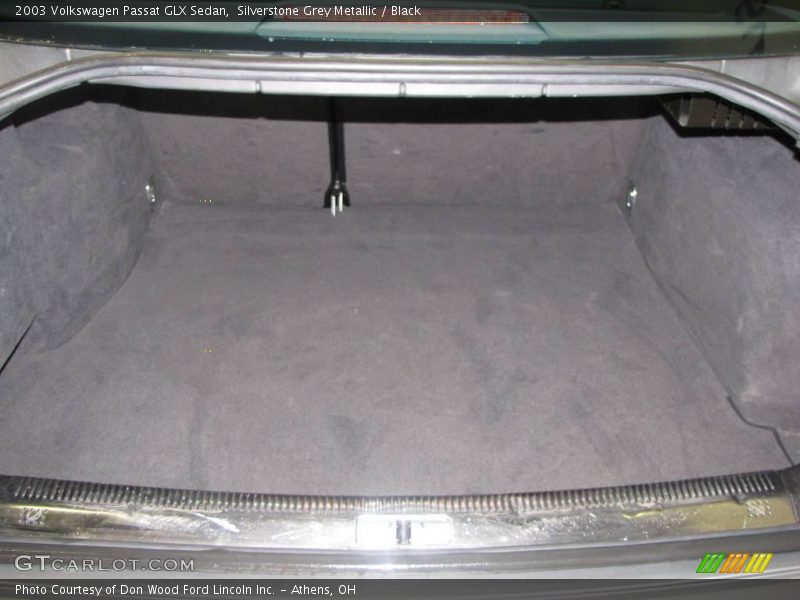 Silverstone Grey Metallic / Black 2003 Volkswagen Passat GLX Sedan