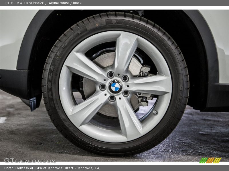 Alpine White / Black 2016 BMW X4 xDrive28i