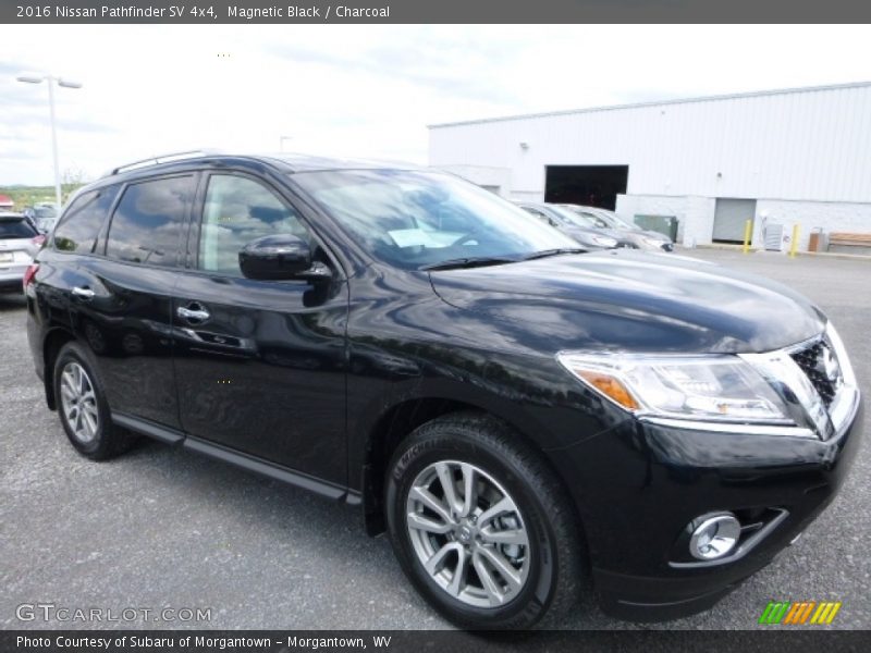 Magnetic Black / Charcoal 2016 Nissan Pathfinder SV 4x4