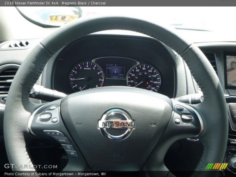 Magnetic Black / Charcoal 2016 Nissan Pathfinder SV 4x4