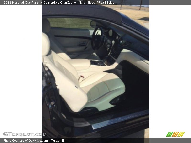 Nero (Black) / Pearl Beige 2012 Maserati GranTurismo Convertible GranCabrio