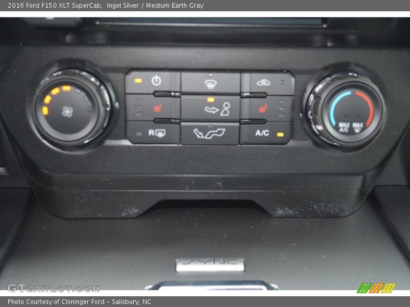 Ingot Silver / Medium Earth Gray 2016 Ford F150 XLT SuperCab