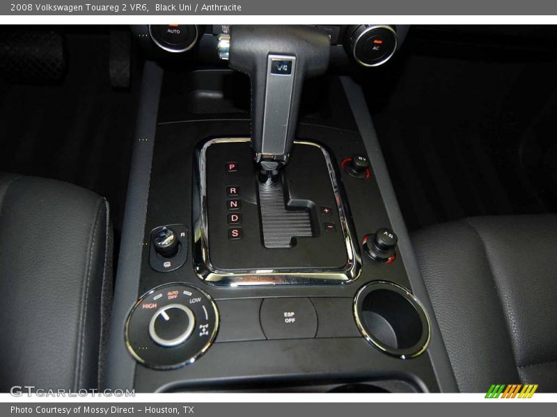 Black Uni / Anthracite 2008 Volkswagen Touareg 2 VR6