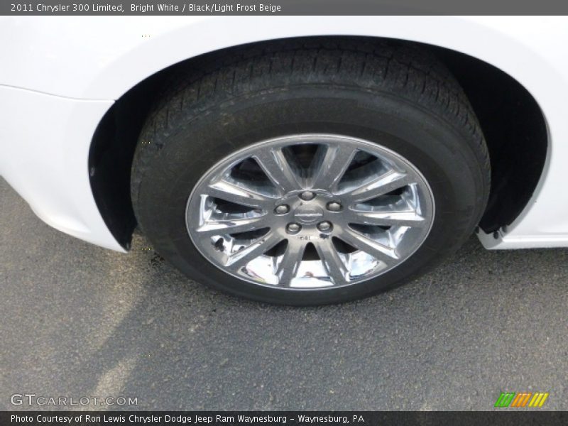 Bright White / Black/Light Frost Beige 2011 Chrysler 300 Limited