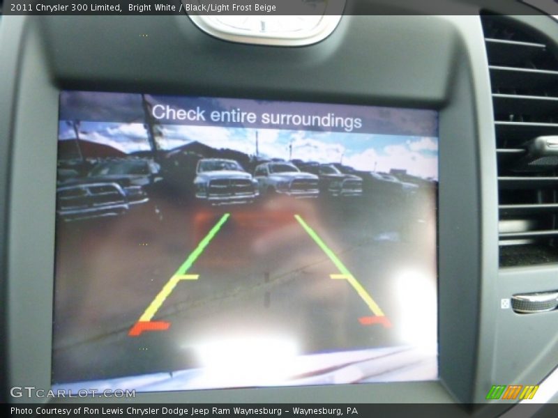 Bright White / Black/Light Frost Beige 2011 Chrysler 300 Limited