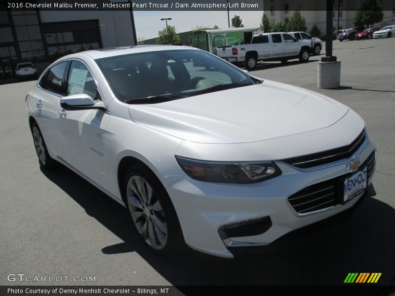 Iridescent Pearl Tricoat / Dark Atmosphere/Loft Brown 2016 Chevrolet Malibu Premier