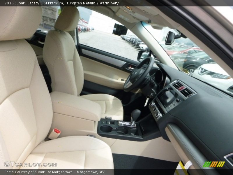 Tungsten Metallic / Warm Ivory 2016 Subaru Legacy 2.5i Premium
