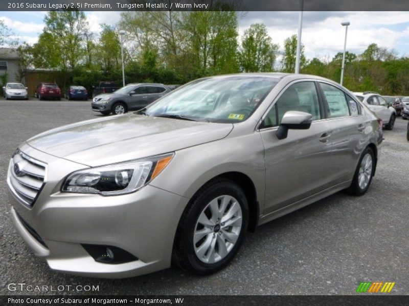 Tungsten Metallic / Warm Ivory 2016 Subaru Legacy 2.5i Premium