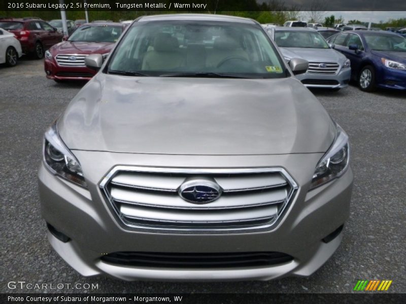 Tungsten Metallic / Warm Ivory 2016 Subaru Legacy 2.5i Premium