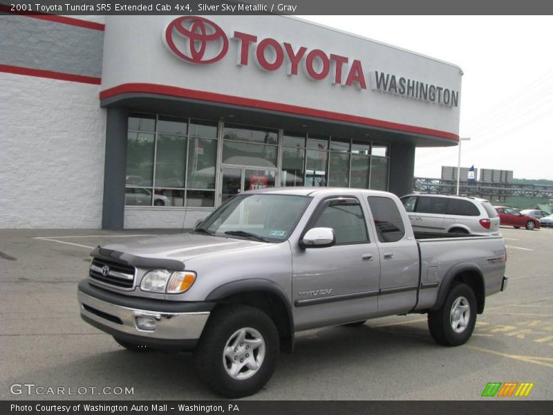 Silver Sky Metallic / Gray 2001 Toyota Tundra SR5 Extended Cab 4x4