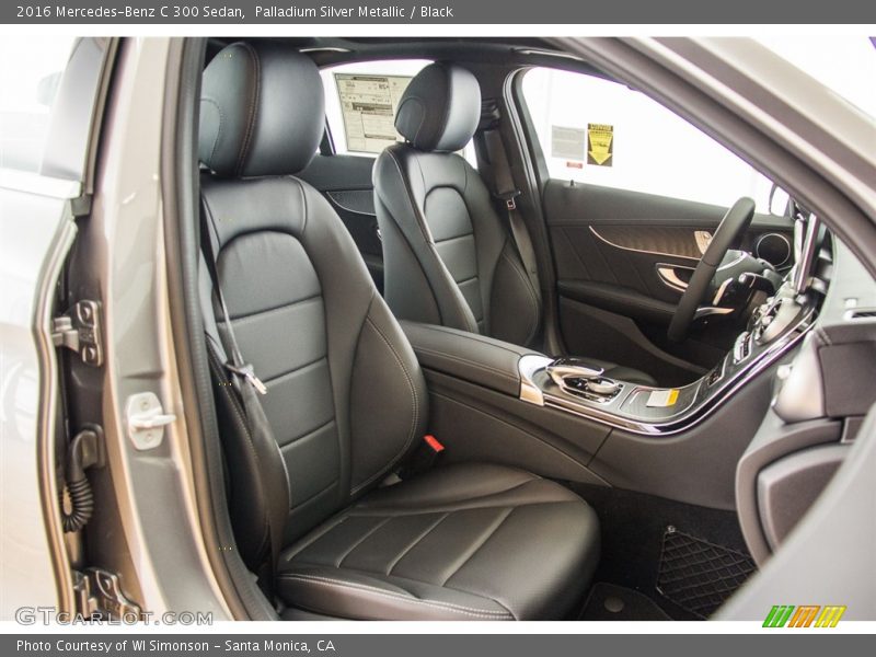 Palladium Silver Metallic / Black 2016 Mercedes-Benz C 300 Sedan