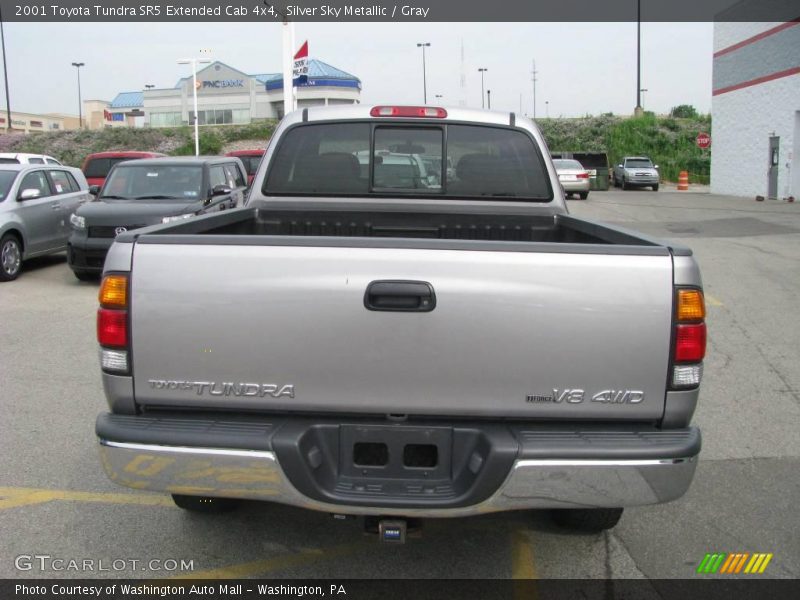 Silver Sky Metallic / Gray 2001 Toyota Tundra SR5 Extended Cab 4x4