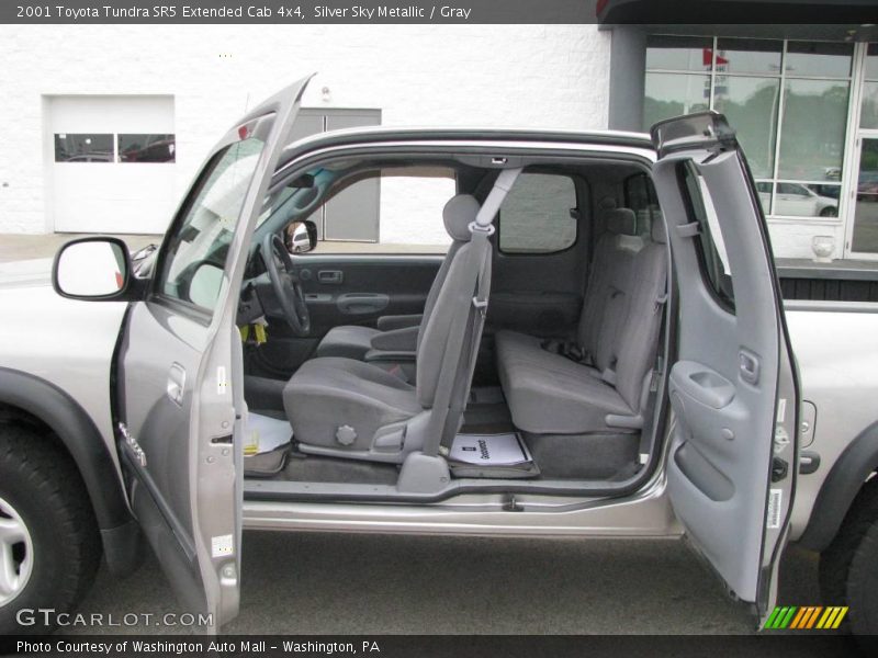 Silver Sky Metallic / Gray 2001 Toyota Tundra SR5 Extended Cab 4x4
