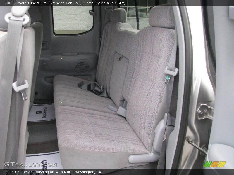 Silver Sky Metallic / Gray 2001 Toyota Tundra SR5 Extended Cab 4x4