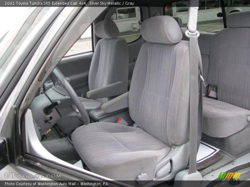 Silver Sky Metallic / Gray 2001 Toyota Tundra SR5 Extended Cab 4x4