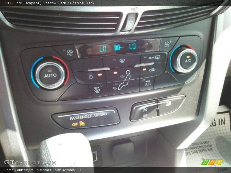 Shadow Black / Charcoal Black 2017 Ford Escape SE