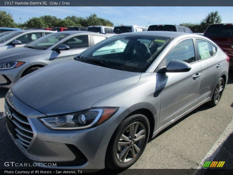 Gray / Gray 2017 Hyundai Elantra SE