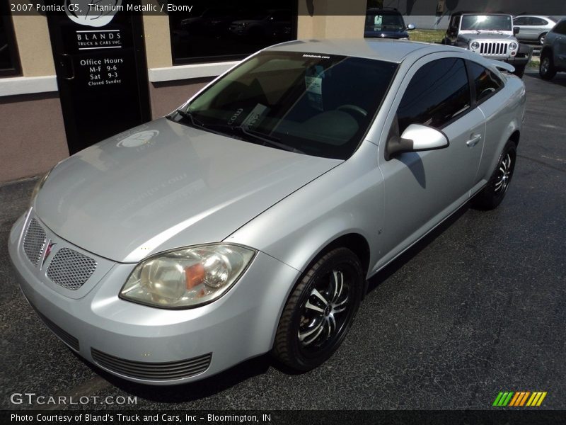 Titanium Metallic / Ebony 2007 Pontiac G5