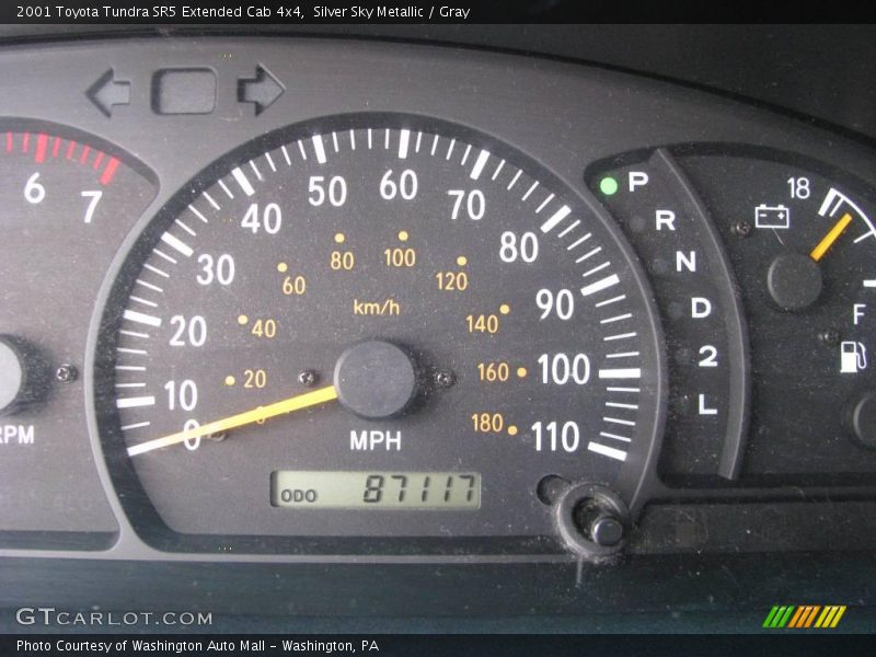Silver Sky Metallic / Gray 2001 Toyota Tundra SR5 Extended Cab 4x4