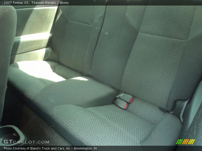 Titanium Metallic / Ebony 2007 Pontiac G5