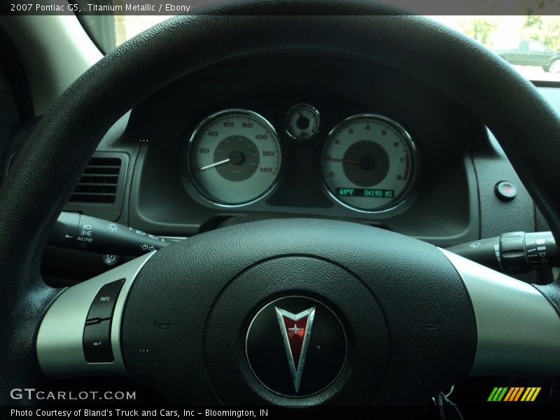 Titanium Metallic / Ebony 2007 Pontiac G5