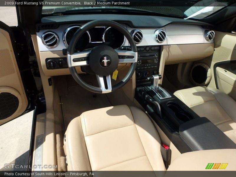 Black / Medium Parchment 2009 Ford Mustang V6 Premium Convertible