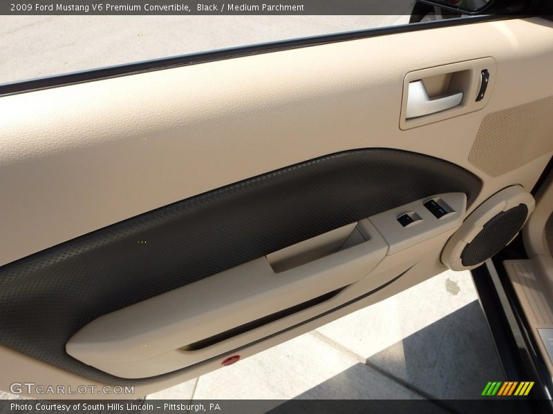 Black / Medium Parchment 2009 Ford Mustang V6 Premium Convertible