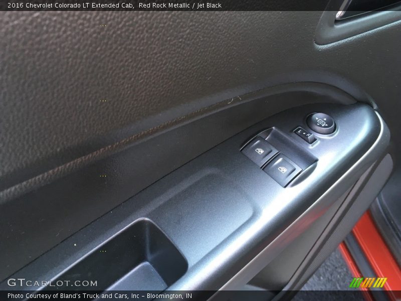 Red Rock Metallic / Jet Black 2016 Chevrolet Colorado LT Extended Cab