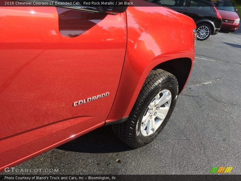 Red Rock Metallic / Jet Black 2016 Chevrolet Colorado LT Extended Cab