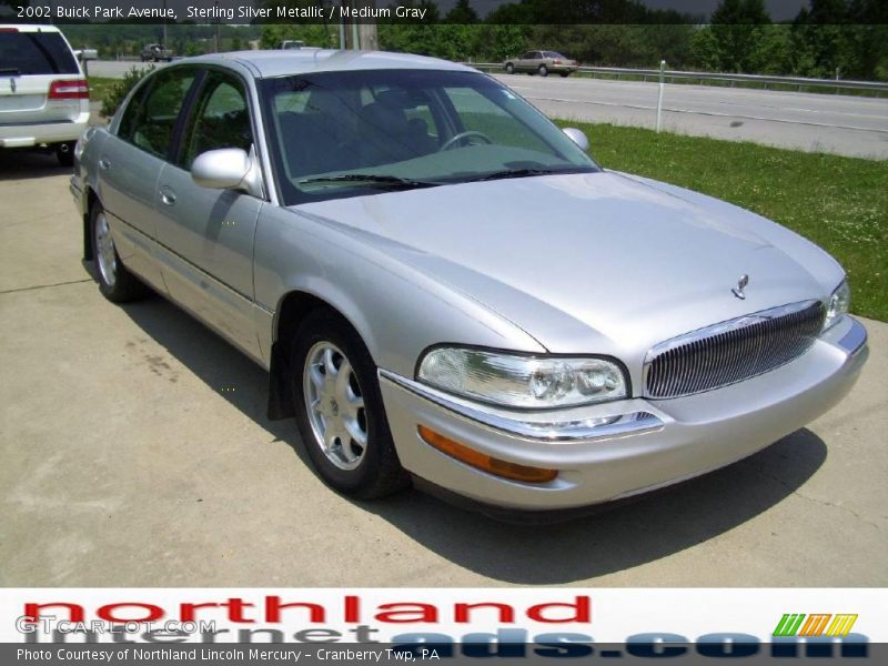 Sterling Silver Metallic / Medium Gray 2002 Buick Park Avenue