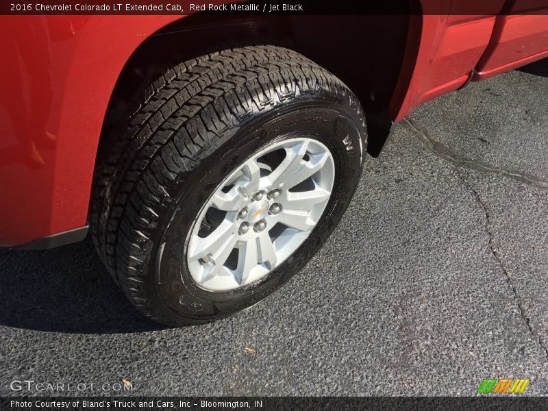 Red Rock Metallic / Jet Black 2016 Chevrolet Colorado LT Extended Cab