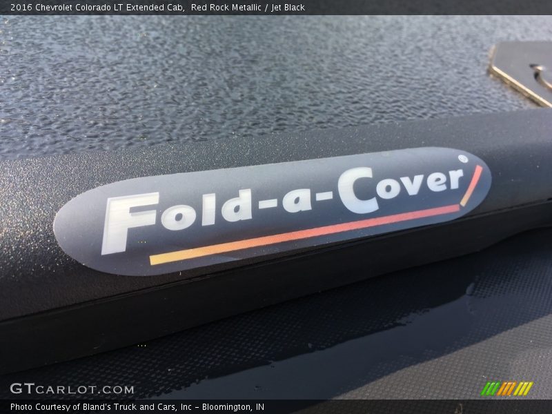 Red Rock Metallic / Jet Black 2016 Chevrolet Colorado LT Extended Cab