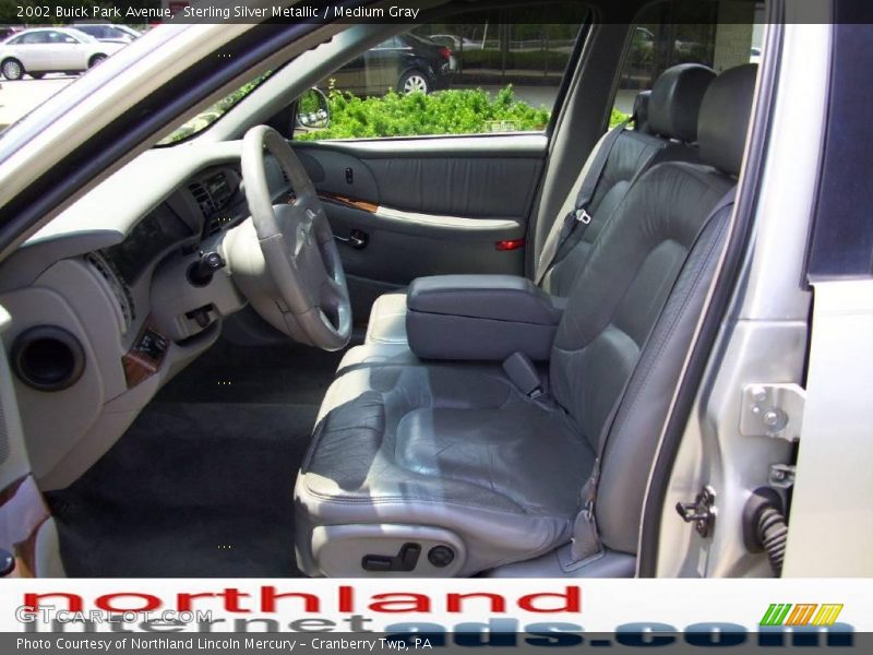 Sterling Silver Metallic / Medium Gray 2002 Buick Park Avenue