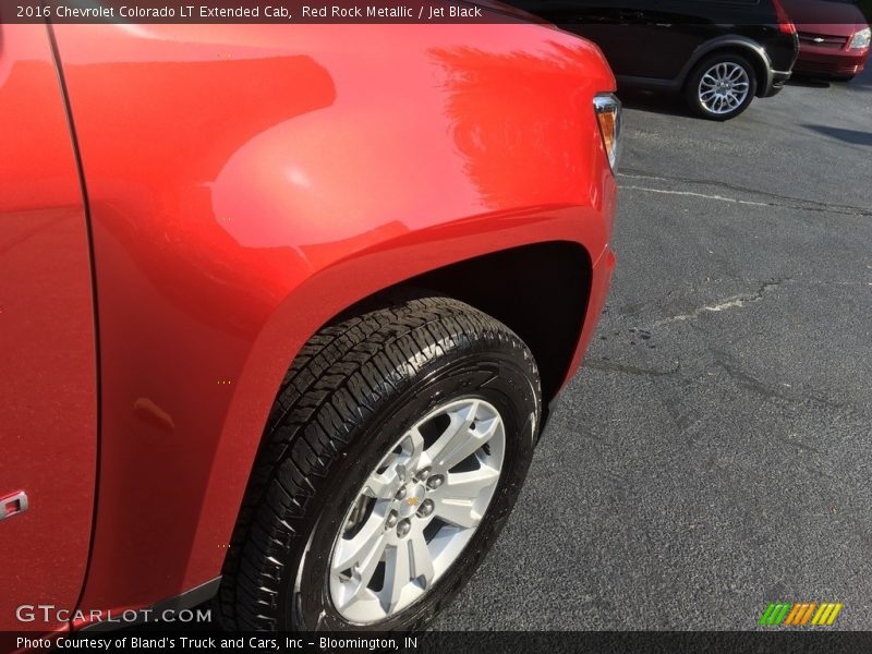 Red Rock Metallic / Jet Black 2016 Chevrolet Colorado LT Extended Cab