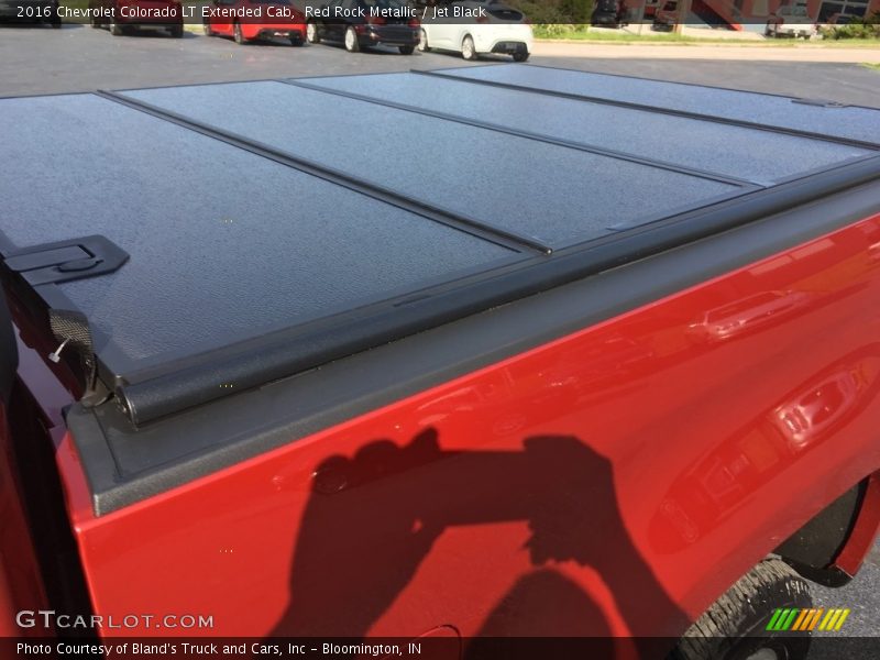 Red Rock Metallic / Jet Black 2016 Chevrolet Colorado LT Extended Cab
