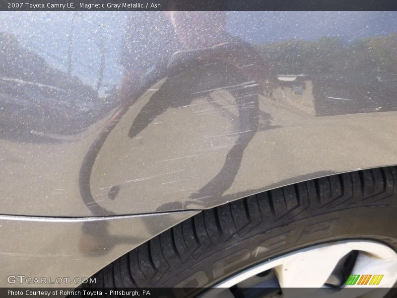 Magnetic Gray Metallic / Ash 2007 Toyota Camry LE