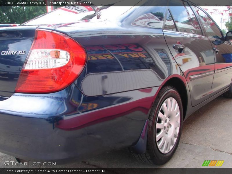 Stratosphere Mica / Stone 2004 Toyota Camry XLE