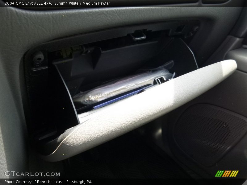 Summit White / Medium Pewter 2004 GMC Envoy SLE 4x4