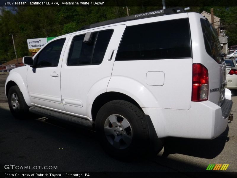 Avalanche White / Desert 2007 Nissan Pathfinder LE 4x4