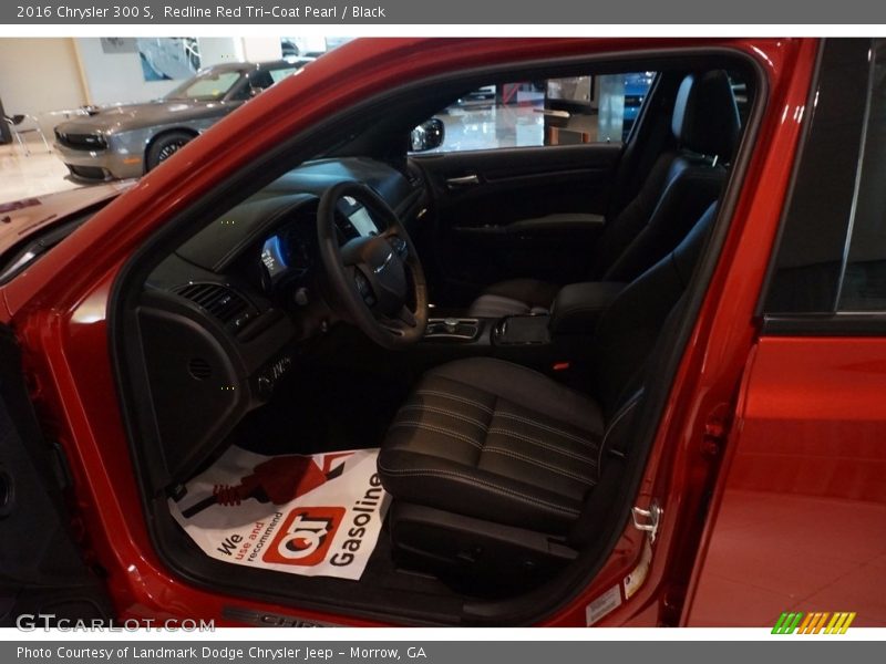 Redline Red Tri-Coat Pearl / Black 2016 Chrysler 300 S