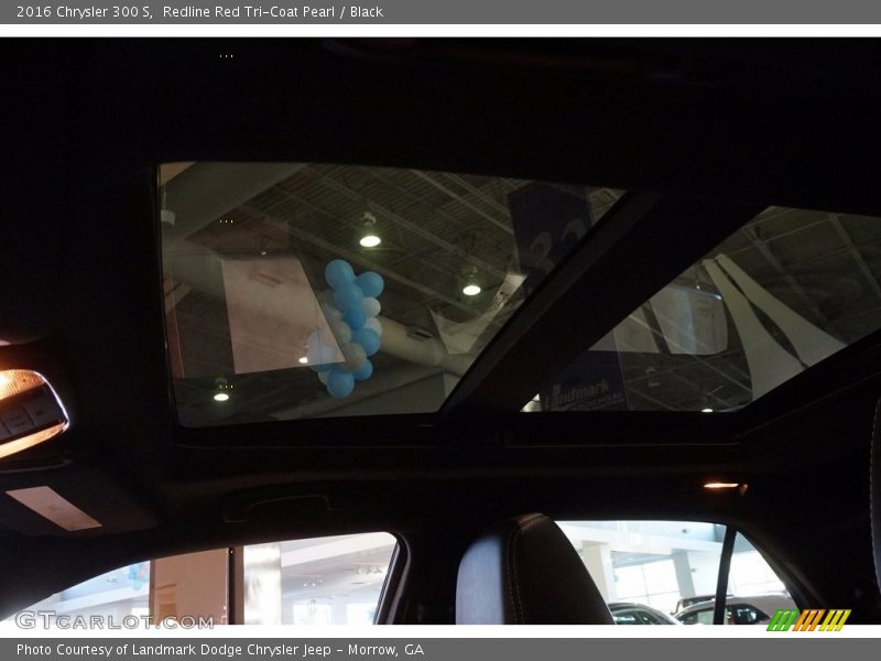 Redline Red Tri-Coat Pearl / Black 2016 Chrysler 300 S