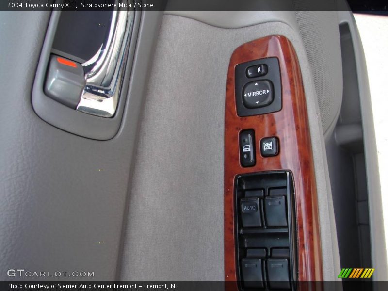 Stratosphere Mica / Stone 2004 Toyota Camry XLE