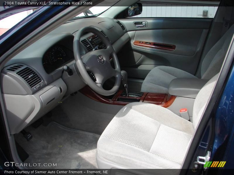Stratosphere Mica / Stone 2004 Toyota Camry XLE
