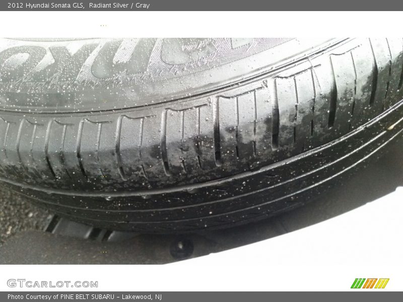 Radiant Silver / Gray 2012 Hyundai Sonata GLS