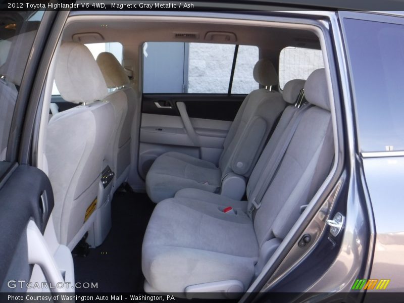 Magnetic Gray Metallic / Ash 2012 Toyota Highlander V6 4WD